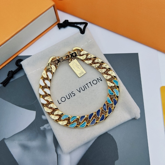 Louis Vuitton bracelet - Picture 1 of 4